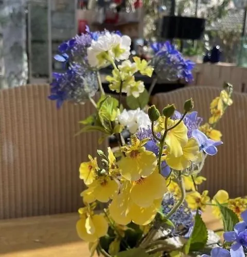 Holiday home Vrijstaande Glamping De Kas *